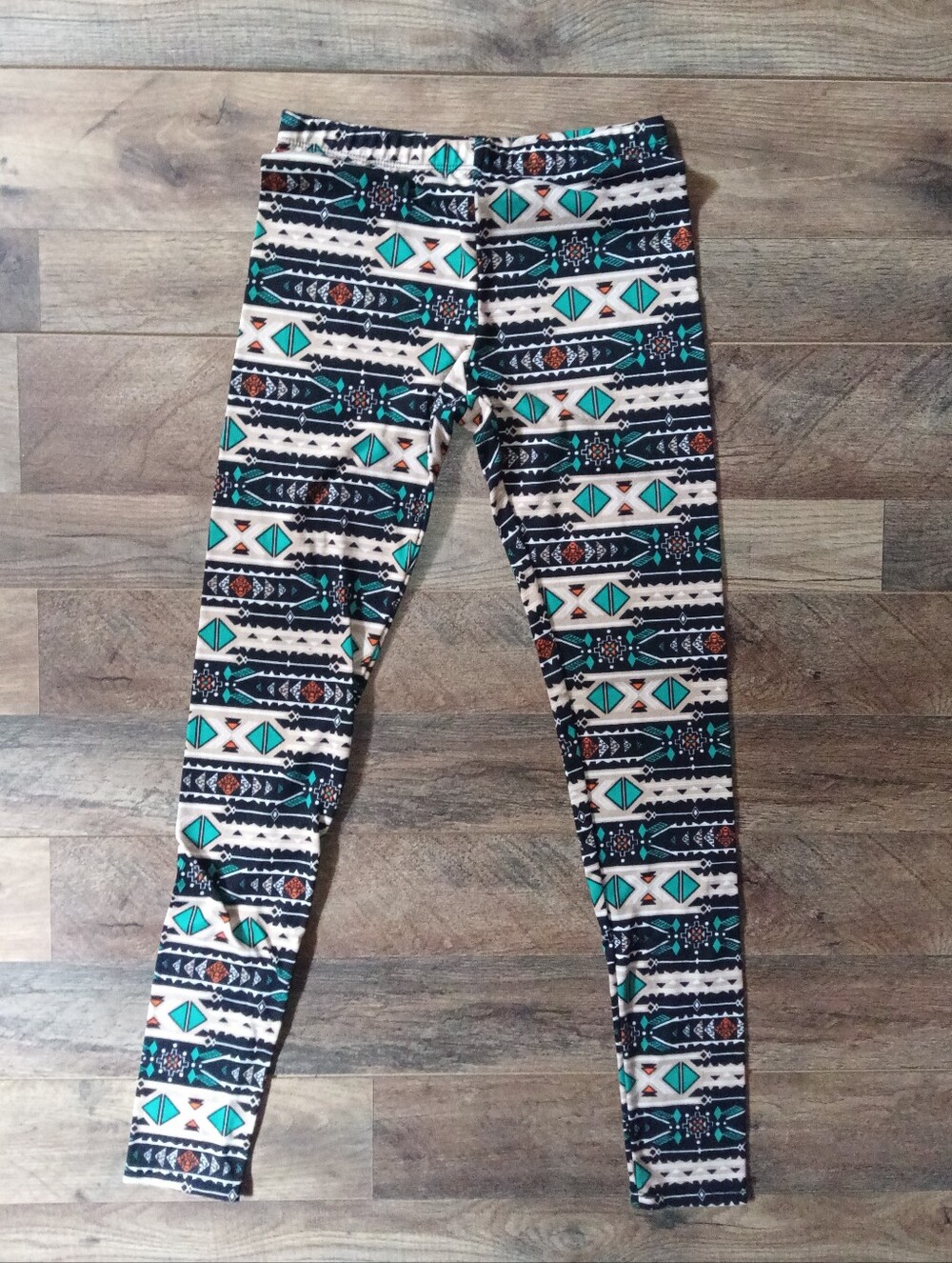 SololaFe Women's Black Leggings M